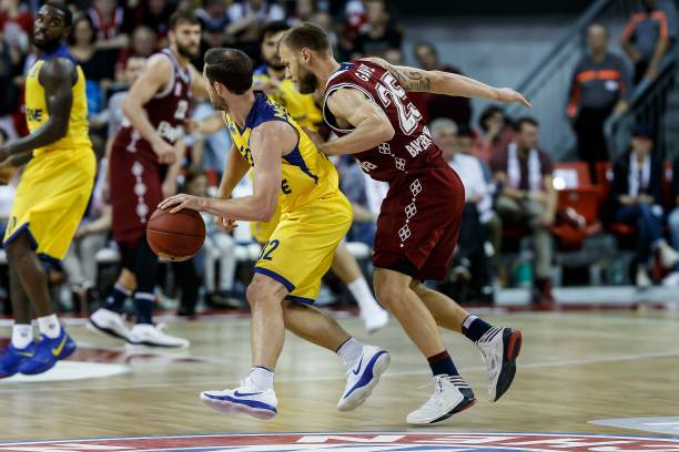 也让塞维利 也让塞维利