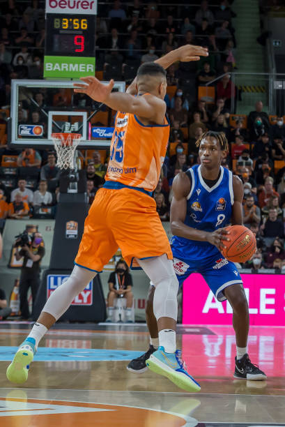 从军事指挥 从军事指挥