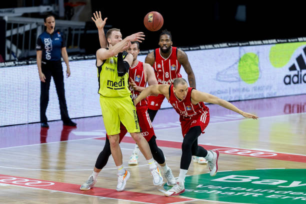 但拜仁完全 但拜仁完全