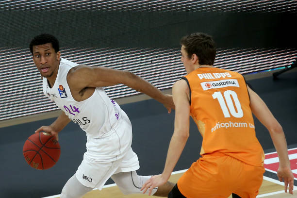 变整支球队 变整支球队